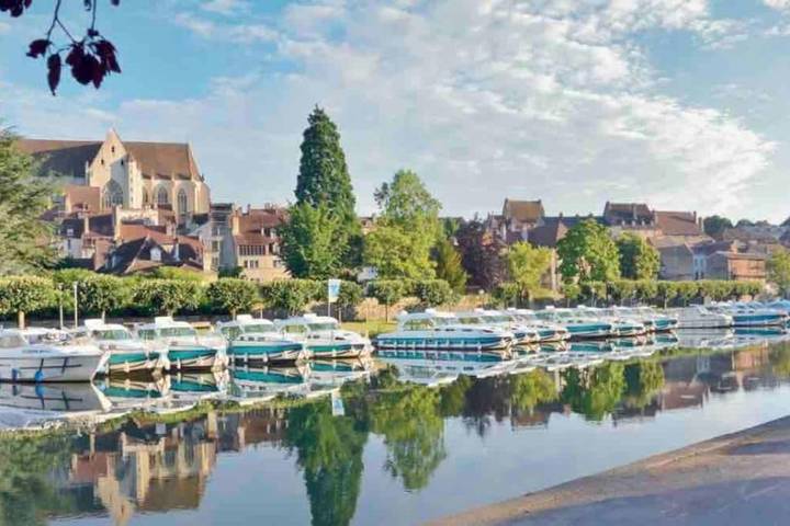 Gîte pour 4 personnes, avec terrasse à Dole - 2