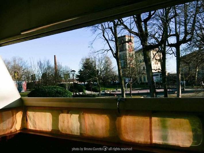 Appartamento per 3 persone, con Balcone e Terrazza nonché Giardino e Piscina a Ivrea