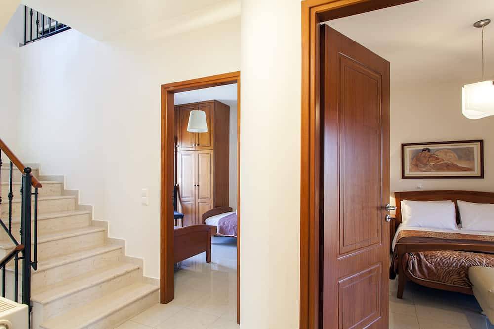 Komfortable und geräumige private Villa mit Pool und ruhiger Umgebung in Iraklio-Heraklion und Umgebung