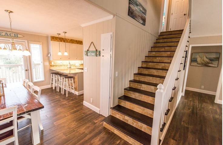 Vacation rental for 10 people, with yard and balcony, with pets in Ocean Isle Beach