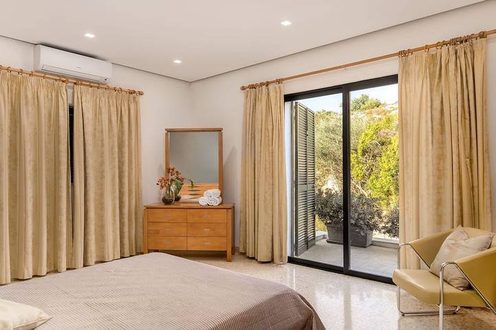 Location de vacances pour 12 personnes, avec jacuzzi et jardin dans Mellieha - 3