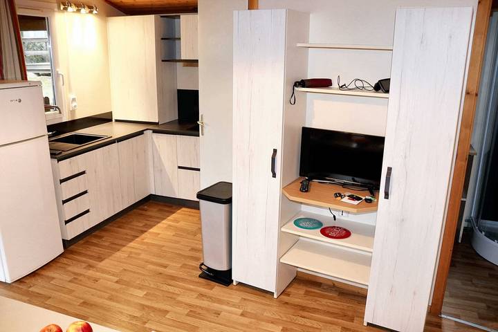 Bungalow für 6 Personen, mit Pool und Garten in Agde - 3