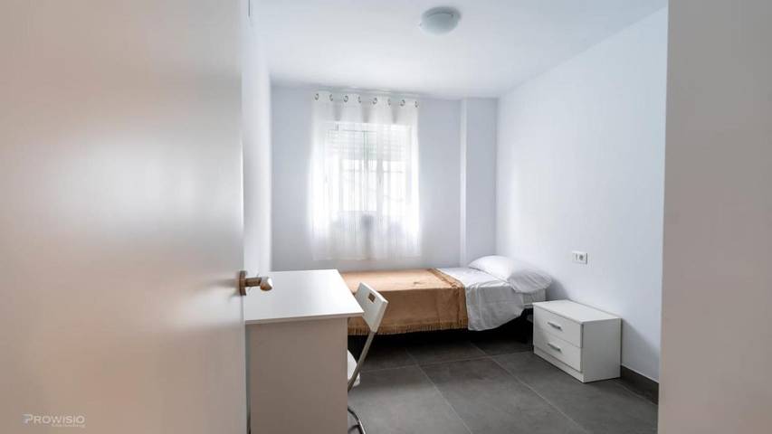 Gîte pour 5 personnes, avec jardin et terrasse à Burriana - 2