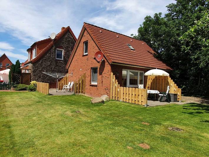 Ferienhaus für 4 Personen, mit Terrasse und Garten, mit Haustier in Ditzum