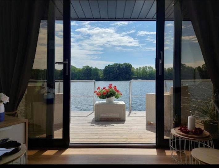 Boot für 4 Personen, mit Terrasse und Garten sowie Sauna und Seeblick in Polen - 3