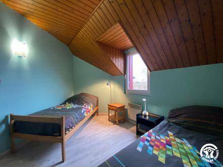 Location de vacances pour 6 personnes, avec terrasse ainsi que jardin et vue à Morlhon-le-Haut - 4