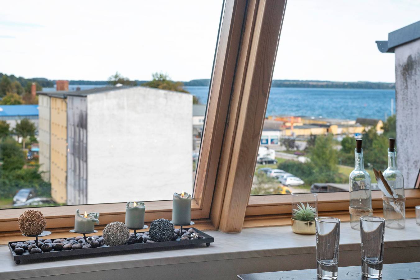 Ganze Wohnung, Apartment 'Mit Seeblick' mit Seeblick und Wlan in Schwerin, Schweriner See