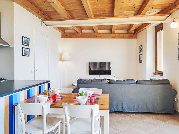 Appartamento per 4 persone, con vista lago e balcone a Lenno (Italia)