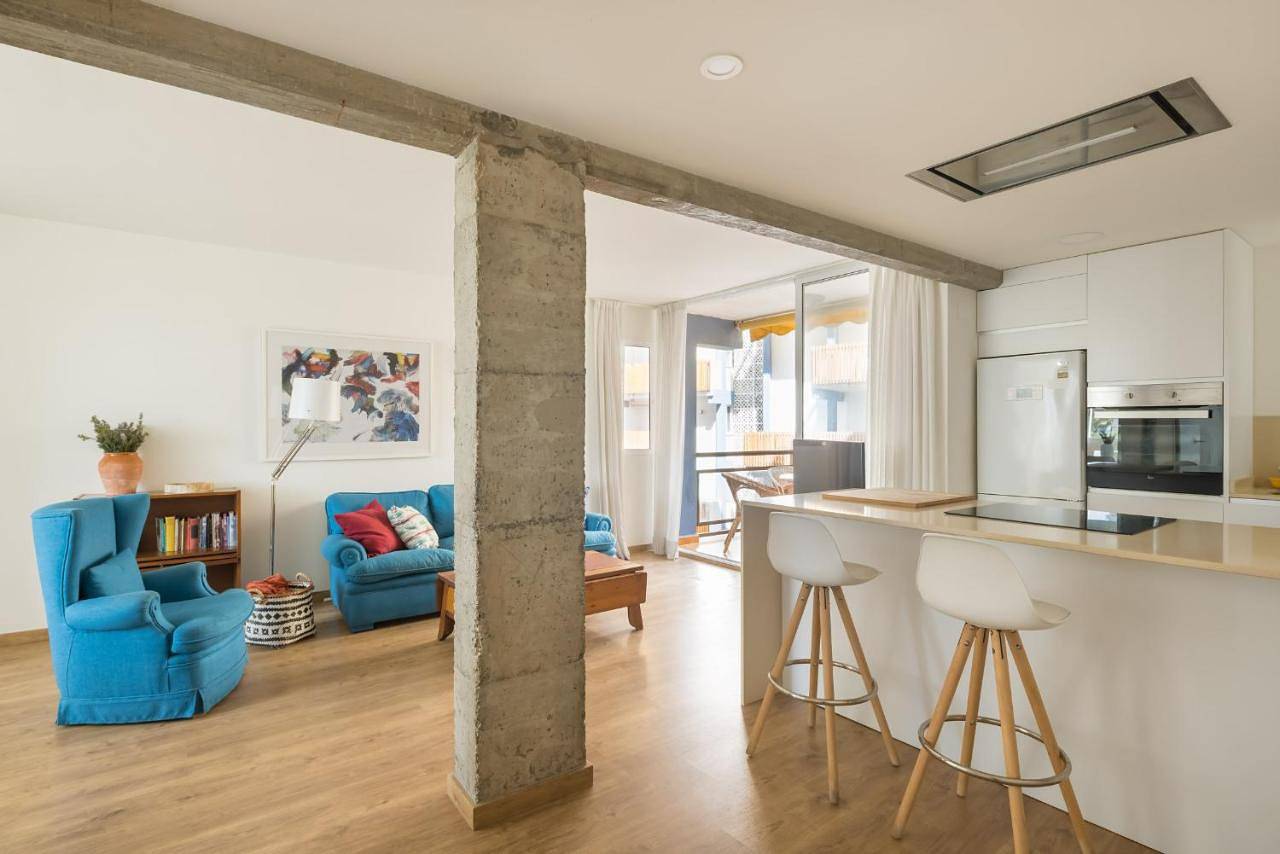 Apartamento entero, Three-Bedroom Apartment - High Floor in Platja del Perellonet - Recatí (El Perellonet), Valencia