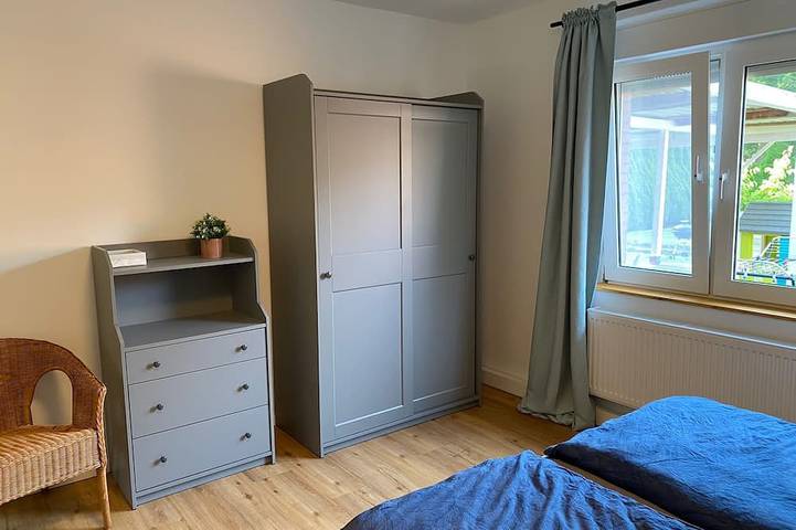 Ferienhaus für 7 Personen, mit Terrasse und Garten in Emden - 4