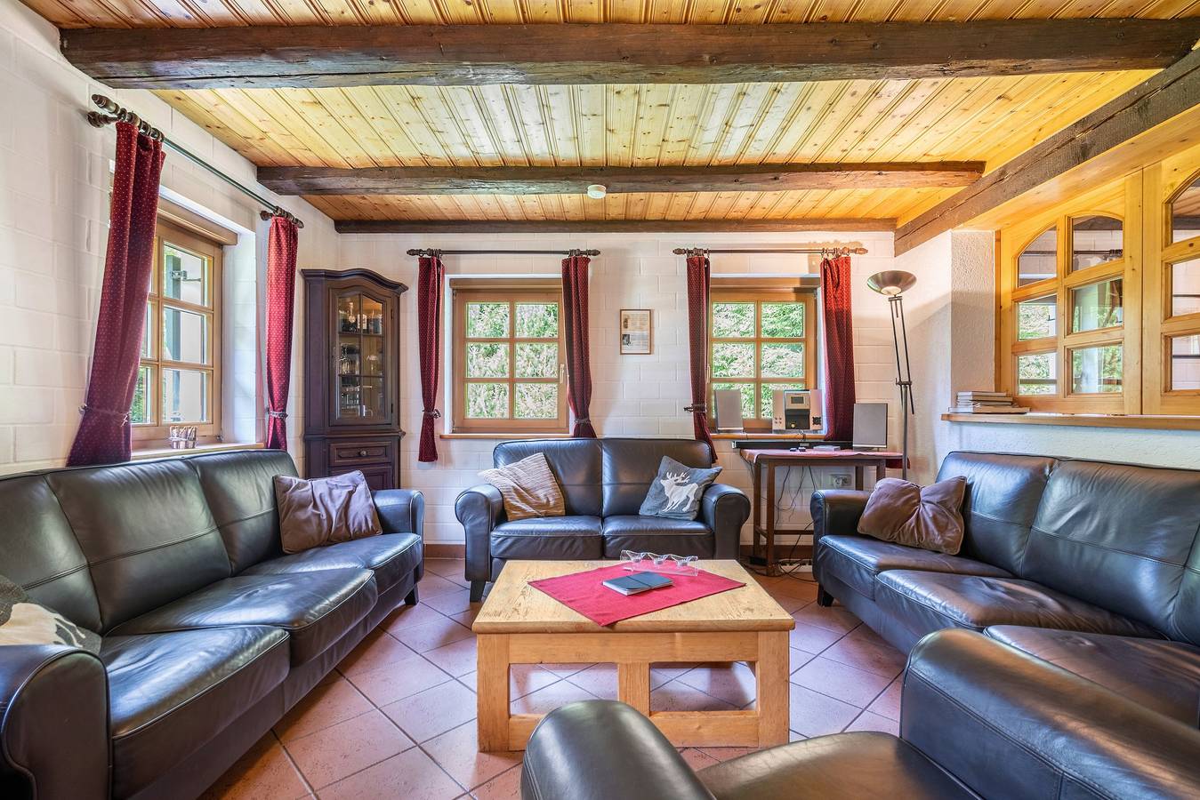 Ferienhaus 'Ferienhaus Henneberg' mit privater Terrasse, privatem Garten und Wlan in Johanngeorgenstadt, Chemnitz und Umgebung