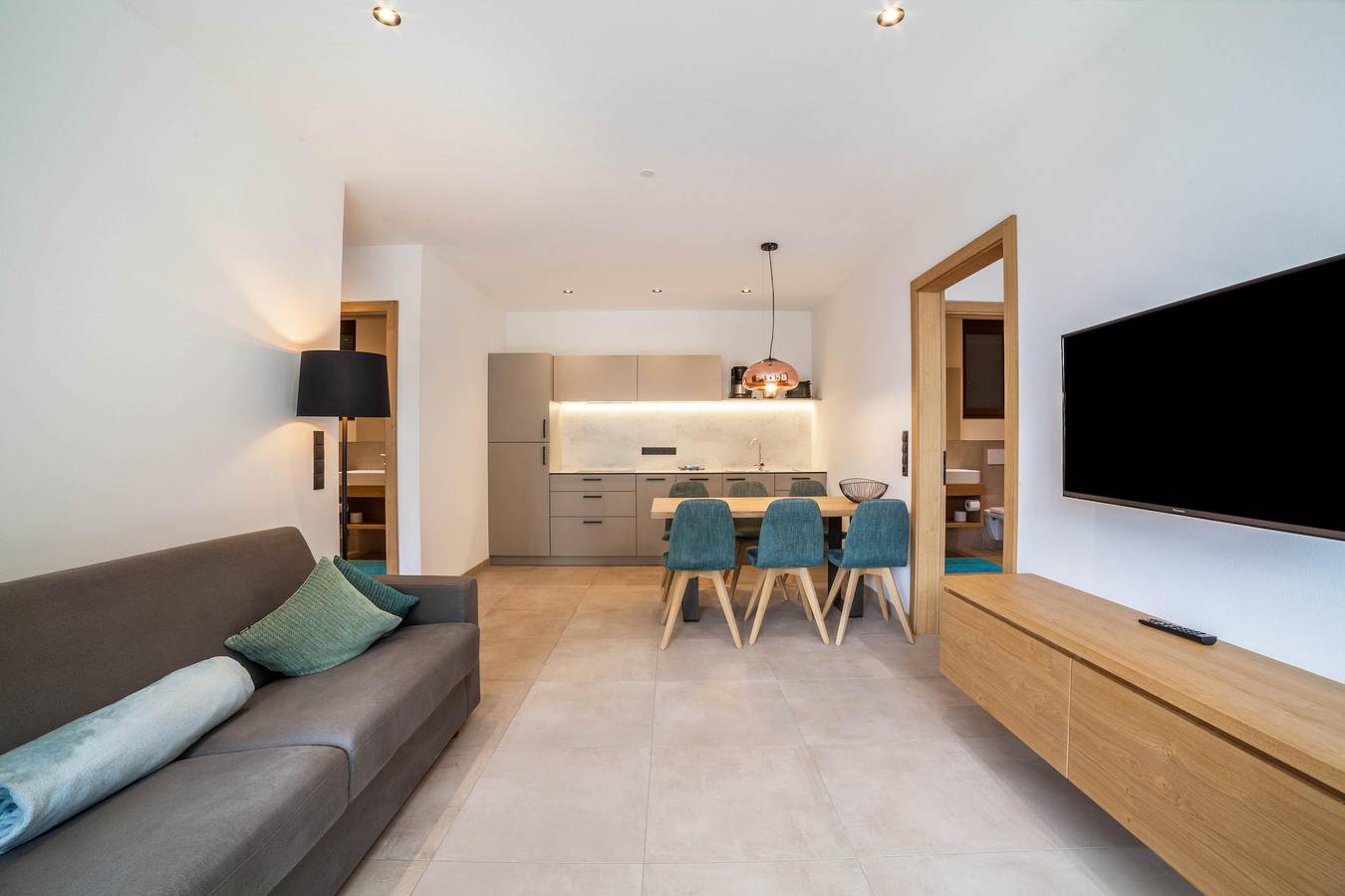 Ganze Wohnung, Camping Passeier Apartment Abendrot mit Bergblick, Pool, Sauna, Wlan, Terrasse und Garten in Saltaus, St. Martin in Passeier