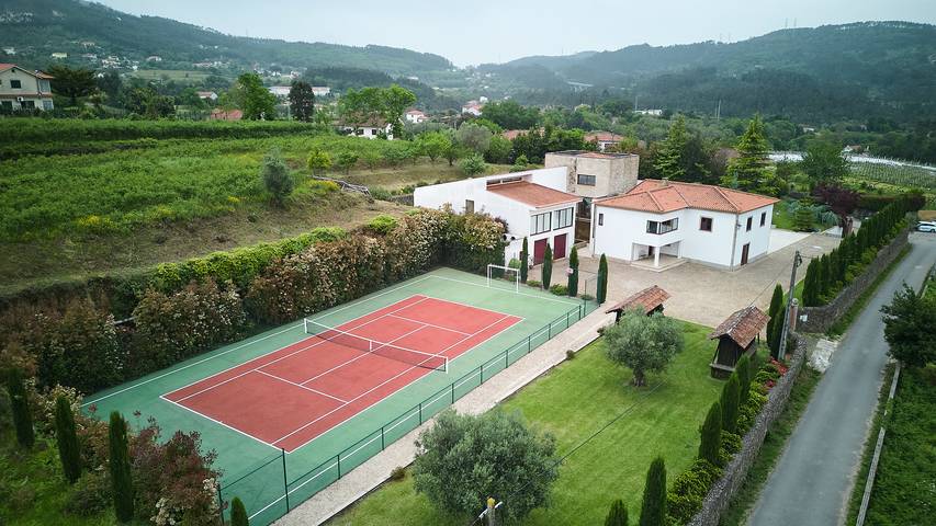 Villa 241 in Fornelos e Queijada, Viana do Castelo Distrikt