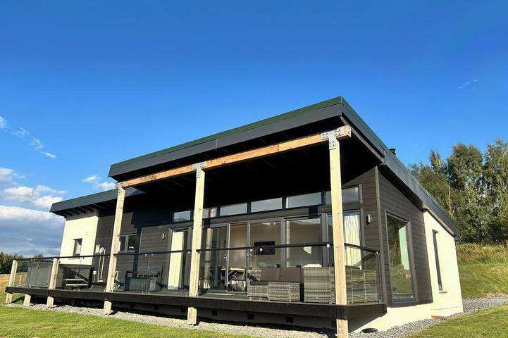 Holiday rental for 6 people, with hot tub in Loch Tay