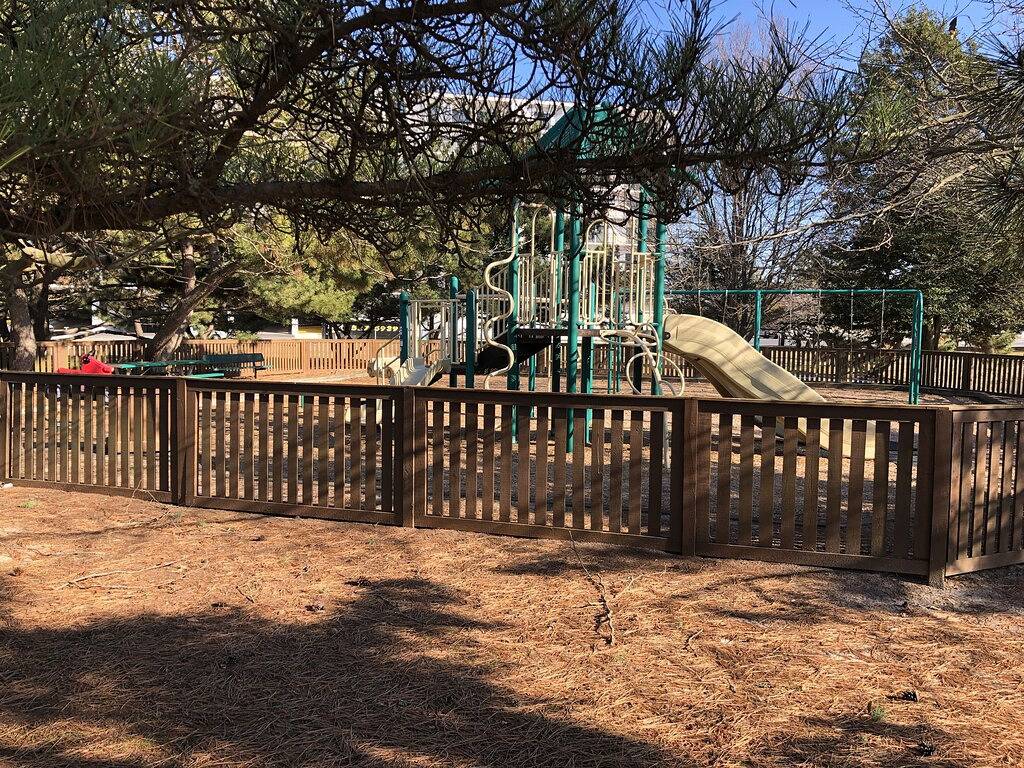 Ganze Wohnung, Am Strand mit Pool und In-Town. Schlaf 4 in Rehoboth Beach, Sussex County (Delaware)