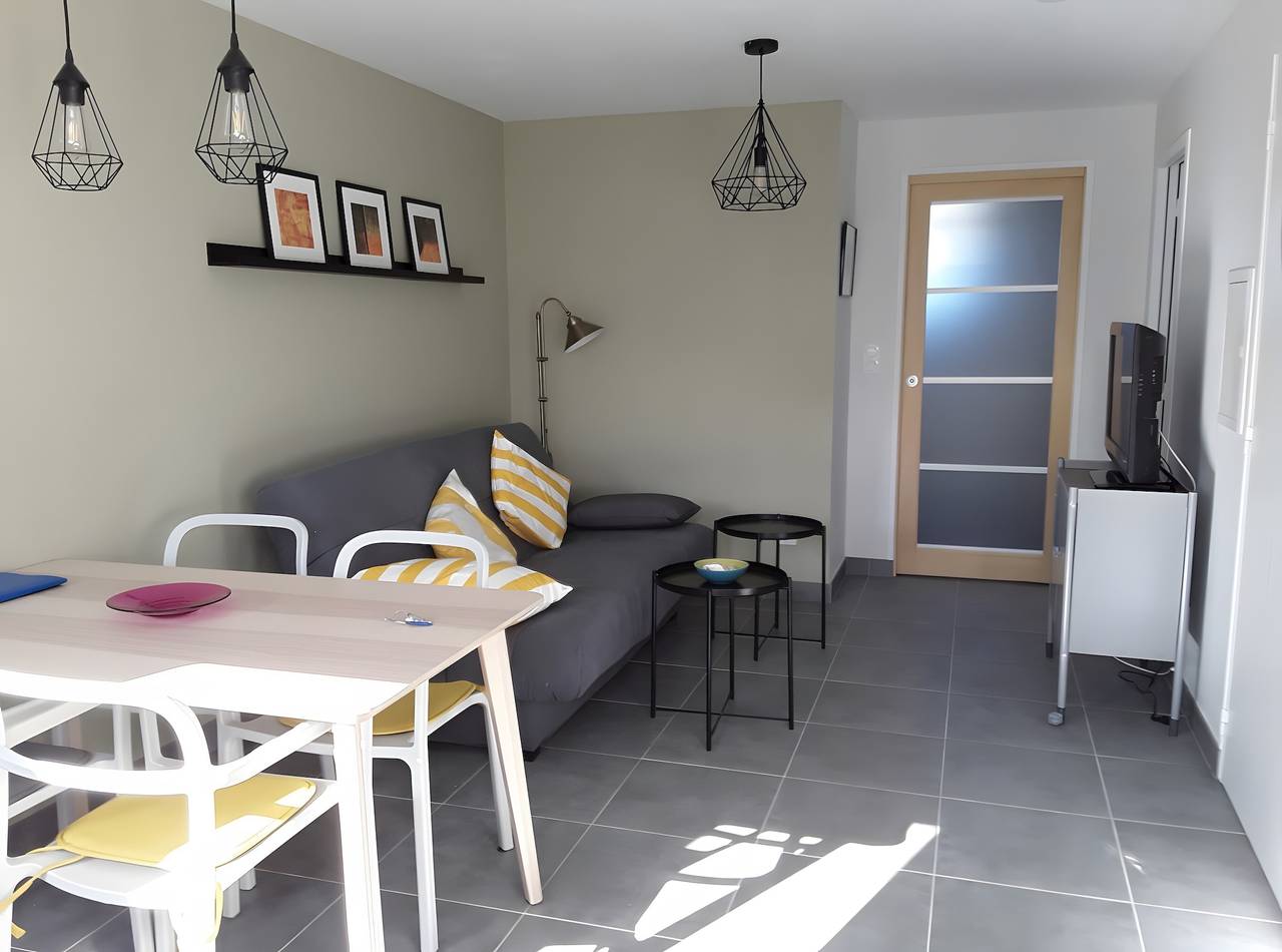 Apartamento entero, A 300 m de la playa: apartamento luminoso con parking privado in Roscoff, Ceinture Dorée