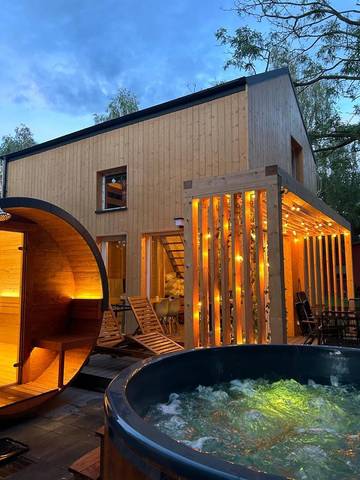 Bungalow für 3 Personen, mit Whirlpool und Sauna sowie Terrasse in Polen