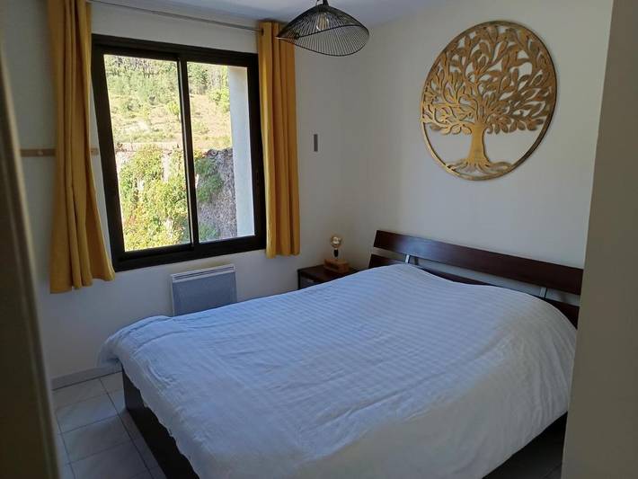 Hôtel pour 2 personnes, avec vue et terrasse, animaux acceptés à Alzon - 3