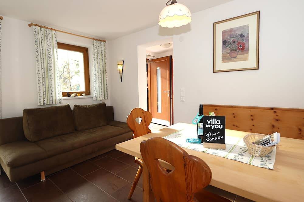 Ganze Wohnung, Gemütliches Apartment Nähe Skilift in Fendels in Glockturmkamm, Fendels