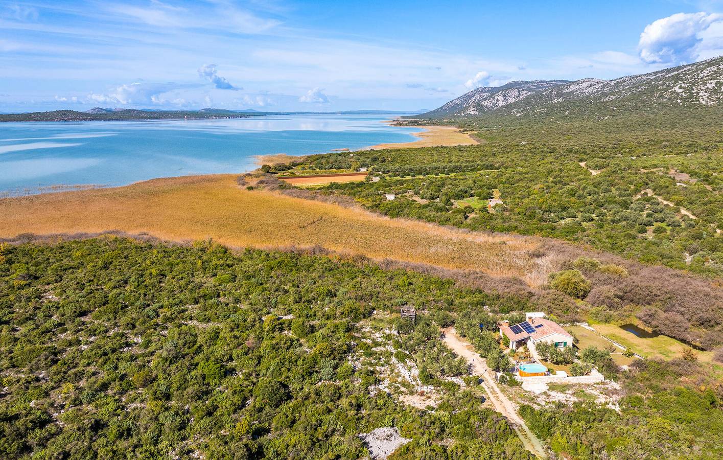 Ferienhaus für 4 Personen mit Terrasse in Pirovac, Šibenik-Knin