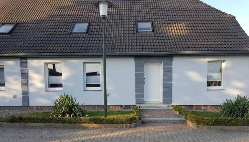 Ferienhaus für 5 Personen, mit Garten und Pool in Stavenhagen - 2