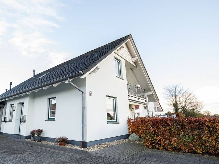 Ferienwohnung für 3 Personen, mit Balkon und Garten in Hesel
