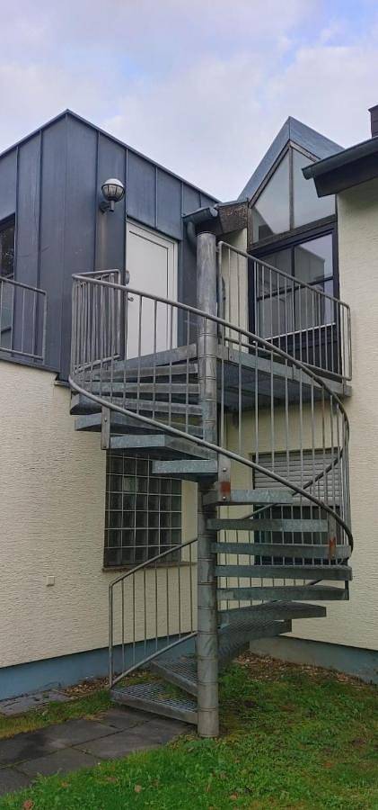 Ferienwohnung für 4 Personen, mit Sauna und Terrasse sowie Ausblick in Köln