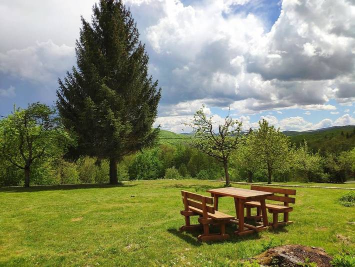 Gîte pour 2 personnes, avec jardin dans Poljanak - 2
