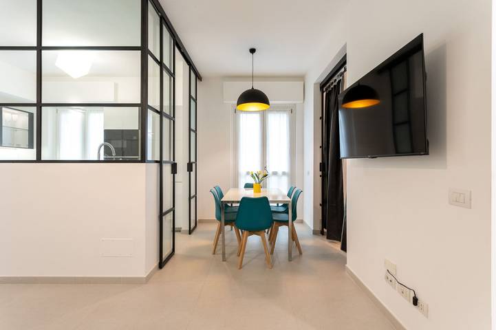 Ferienwohnung für 4 Personen, mit Balkon und Whirlpool in Mailand - 3