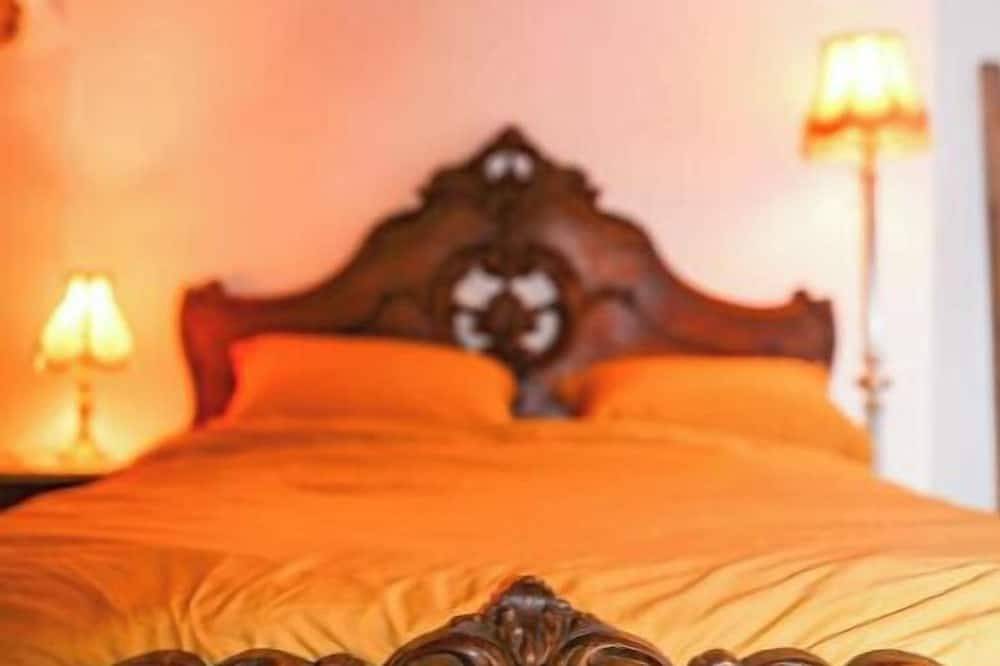 Casa don Eliseo, un alma de aquel entonces in Castilléjar, Geoparque de Granada