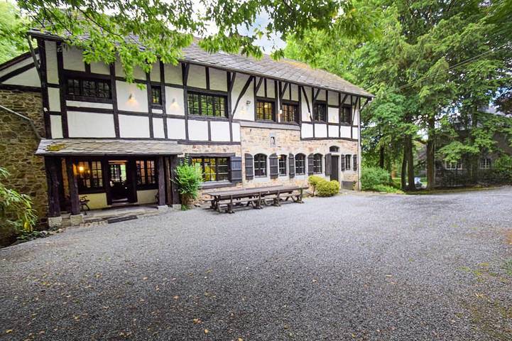 Ferienhaus für 20 Personen, mit Sauna und Garten - 1