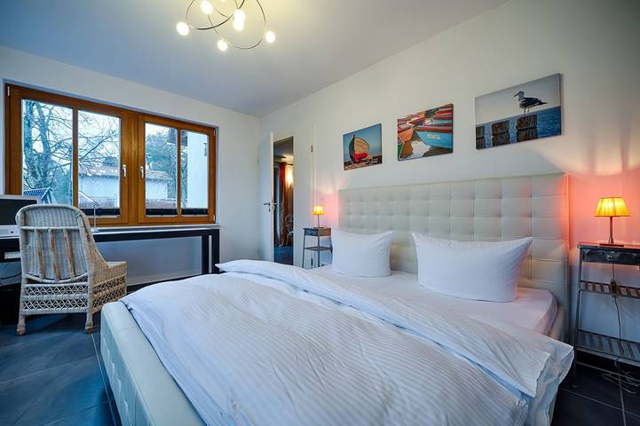 Ferienwohnung für 3 Personen, mit Terrasse und Sauna in Prerow - 2