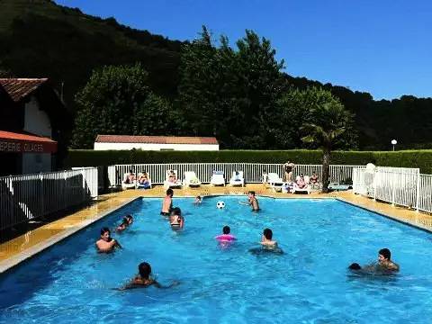 Mobilhome pour 6 Personnes in Ascarat, Région de Bayonne