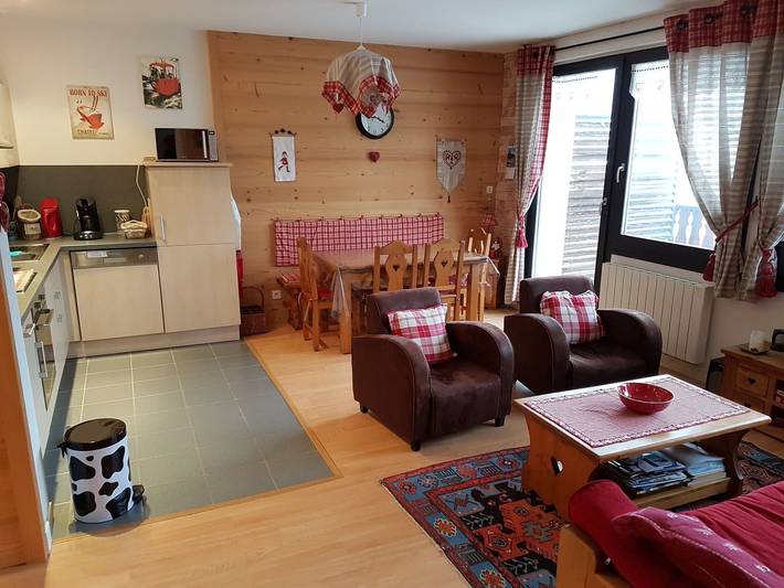 Gîte pour 5 personnes, avec Balcon à Chatel