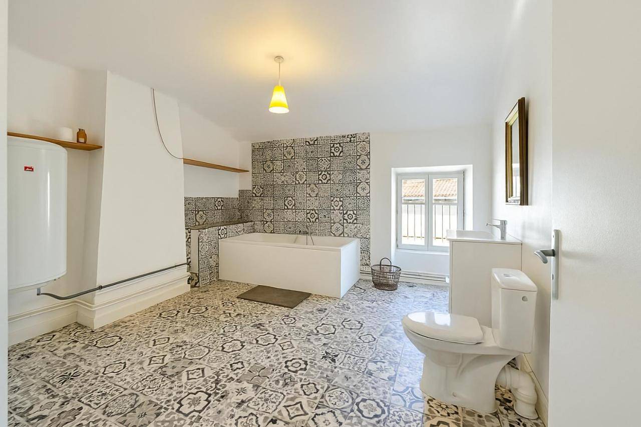 Appartement entier, Apartment in Lavelanet, Ariège
