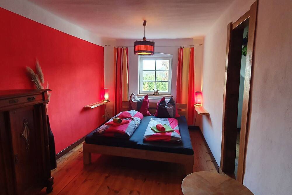 Ferienhaus Hermann (10-15Pers.), Kamin, Grillplatz, Nähe Binz, traumhafte Lage in Zirkow, Rügen