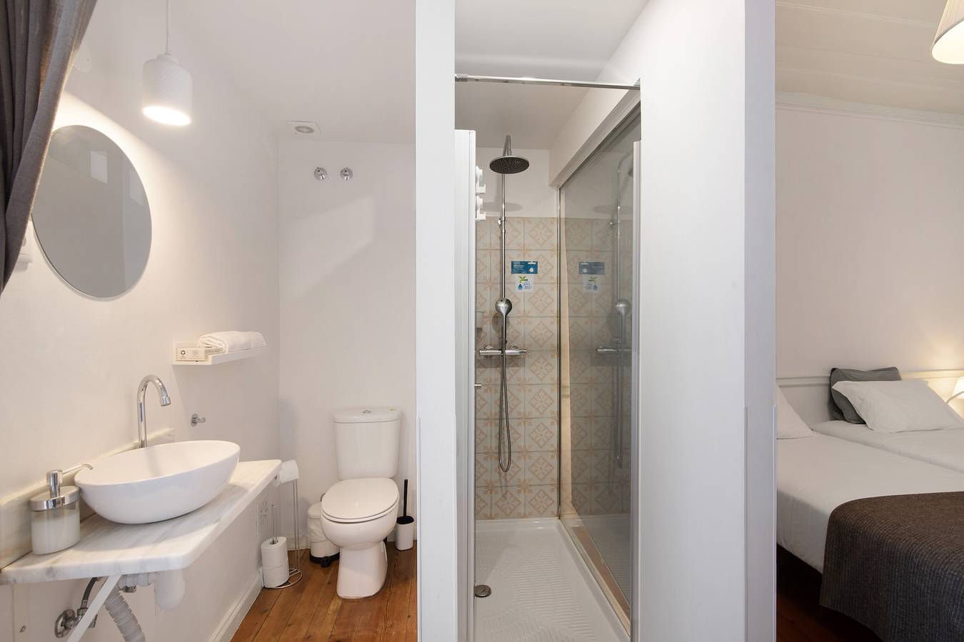 Chambre 'Quarto 4' avec Terrasse partagée, Wi-Fi et Climatisation in São Pedro, Faro
