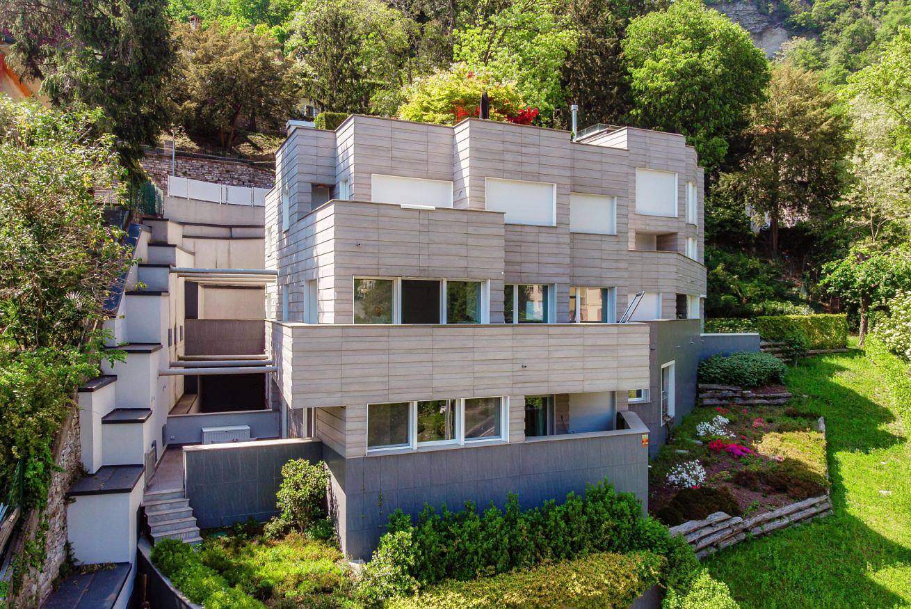 Ganze Wohnung, Ferienwohnung für 5 Personen mit Balkon/Terrasse in Cernobbio, Comer See