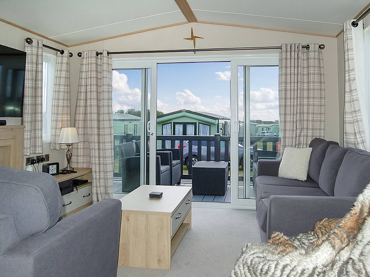 Entire apartment, Premier Caravan 10 in Tywyn, Snowdonia