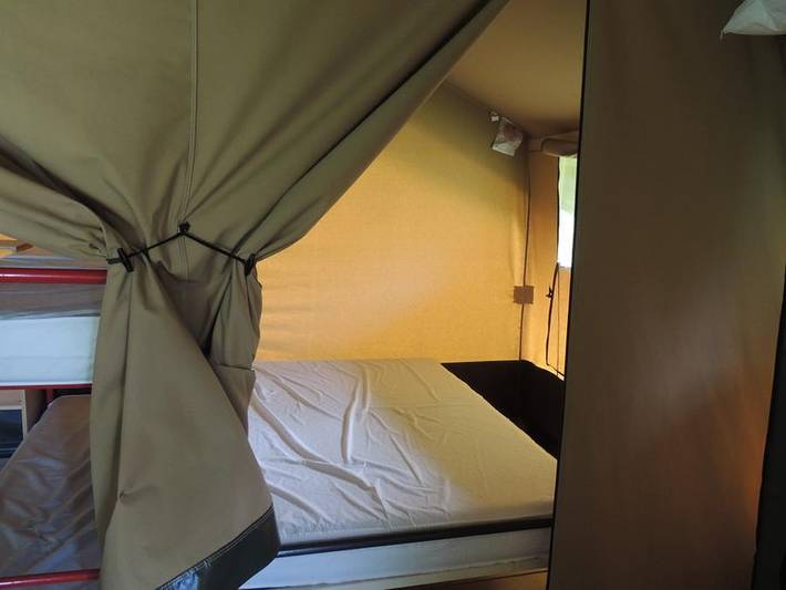 Camping pour 5 personnes, avec bassin pour enfant dans l' Ariège - 3