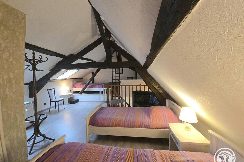 Maison en pierres au cœur du Périgord Noir avec Wifi et animaux bienvenus in Fleurac, Périgord Noir