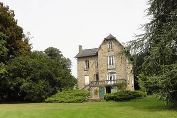 Gîte pour 9 personnes, avec jardin et balcon à Masseret