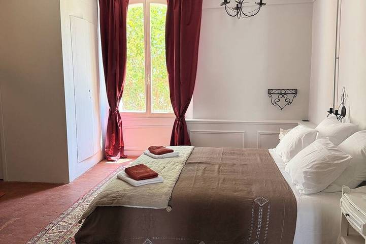 Location de vacances pour 22 personnes, avec Balcon et Jardin à Pignans - 2