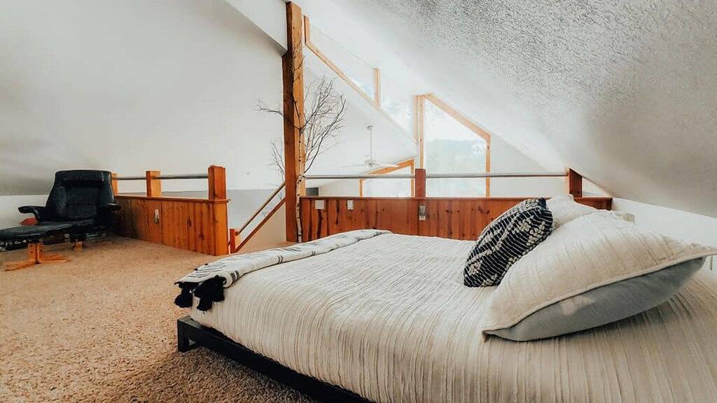 Divided Sky – A-Frame Mountain Cabin with Hot Tub & Foosball in Black Hills