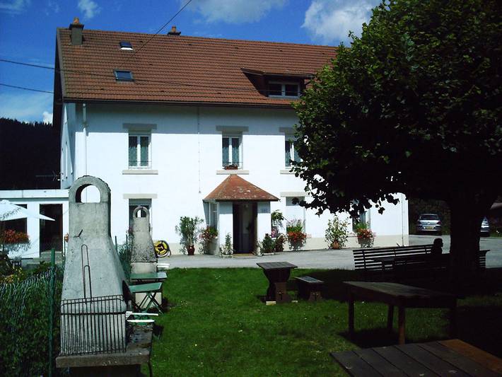 Gîte pour 8 personnes, avec jardin et terrasse