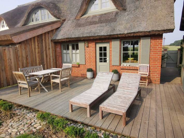 Ferienwohnung für 6 Personen, mit Terrasse und Garten sowie Seeblick und Ausblick in Lancken-Granitz - 2