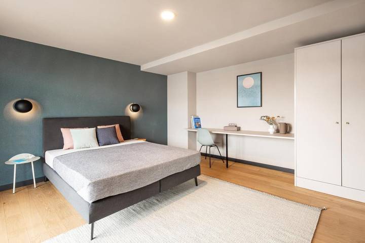 Ferienwohnung für 2 Personen, mit Balkon und Terrasse sowie Ausblick in Böblingen
