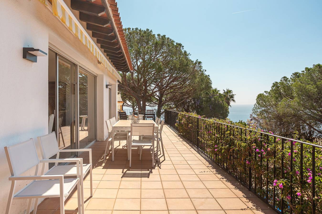 Villa 'Vista Bonita 5 Habitaciones' con vistas al mar, piscina privada y Wi-Fi in Lloret de Mar, Costa Brava