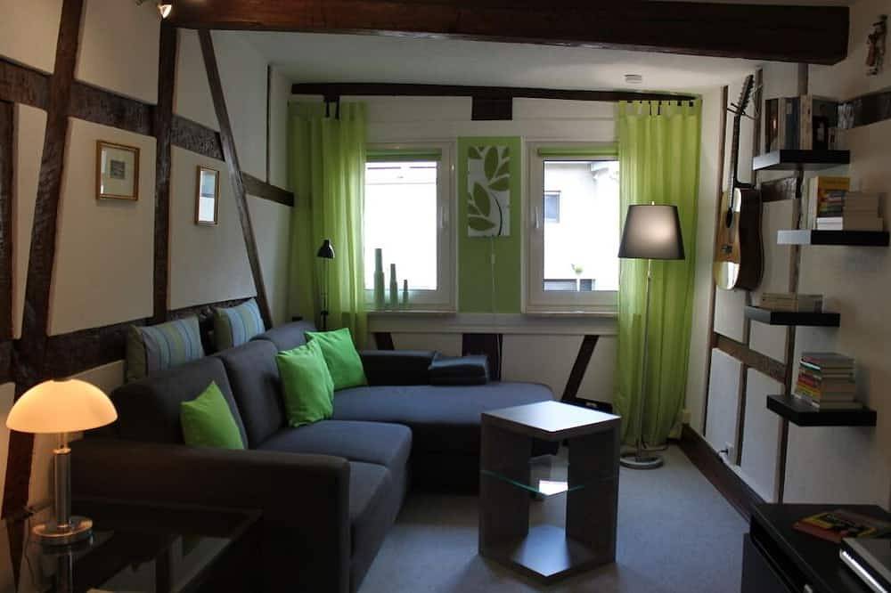 Ganze Wohnung, Ferienwohnung im liebevoll renovierten Altbau m. Komplettausstattung & Pfalzcard in Lambrecht, Saar-Nahe-Bergland
