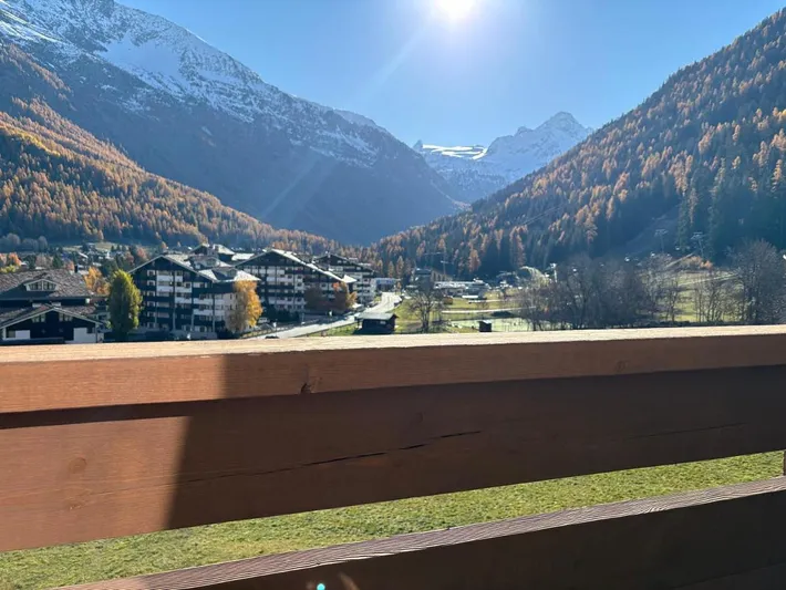 Ferienwohnung für 4 Personen, mit Balkon und Pool sowie Ausblick - 1